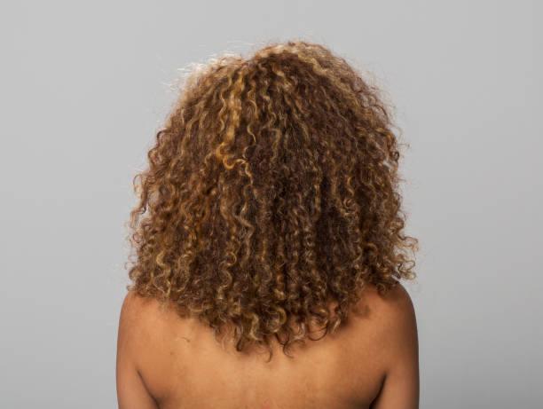 cheveux frisés